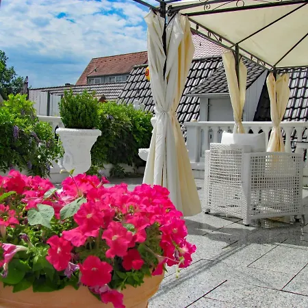 Storchenfaerbe 4* Memmingen
