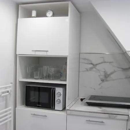 Storchenfaerbe 3* Memmingen
