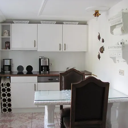 Storchenfaerbe Guest house