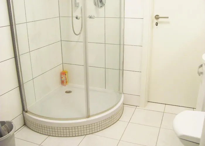 Storchenfaerbe Pensionat Memmingen