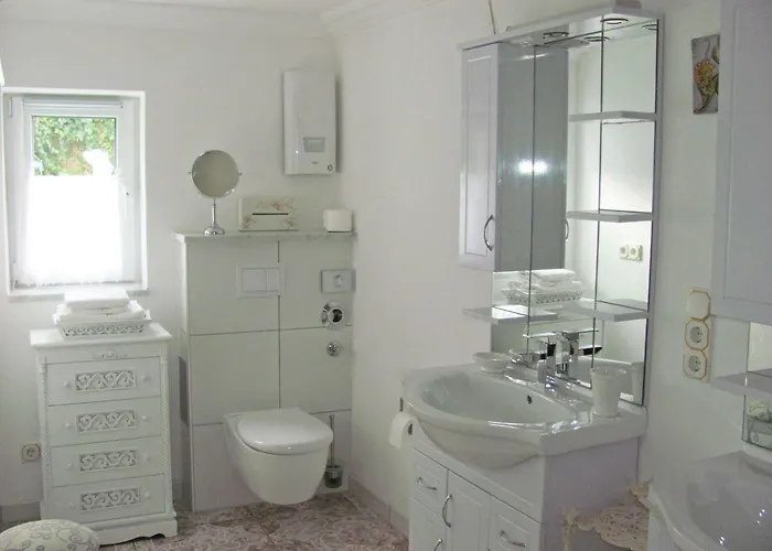 Storchenfaerbe Pensionat Memmingen